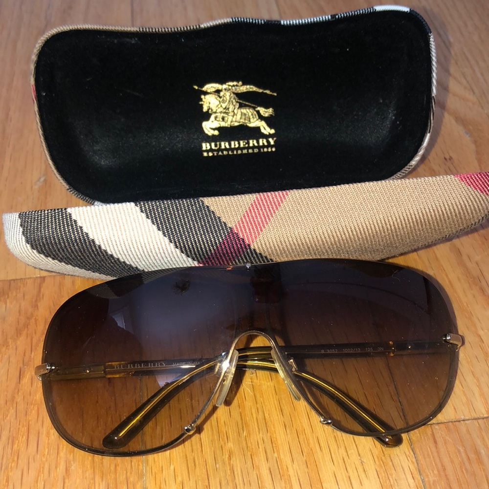 Burberry Sunglasses